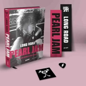 Livro Long Road: Pearl Jam e a trilha sonora de uma geração (Edição em capa dura com brindes)